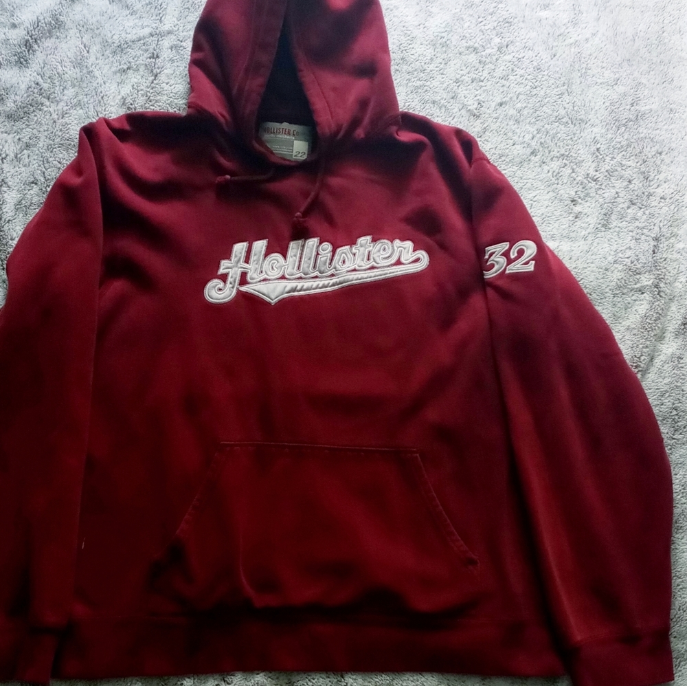 2000s Hollister hoodie
